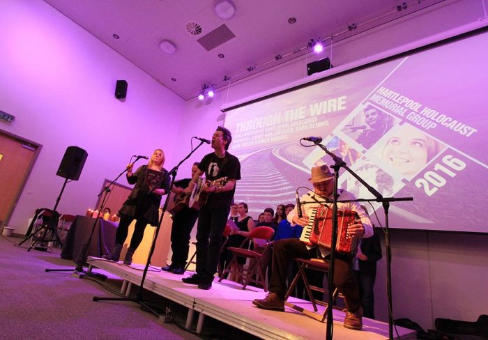 12647082_10153745707981049_1235449709777786482_n