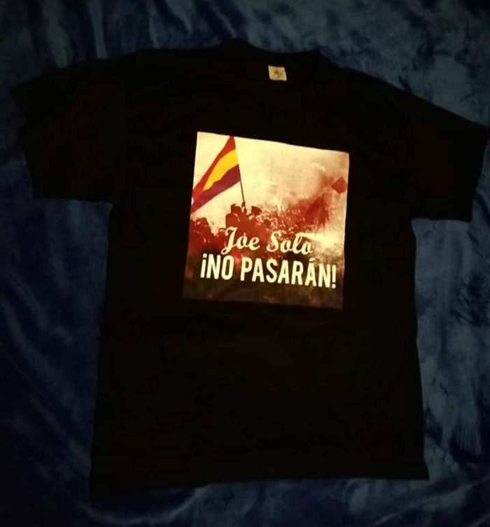 No Pasaran tee