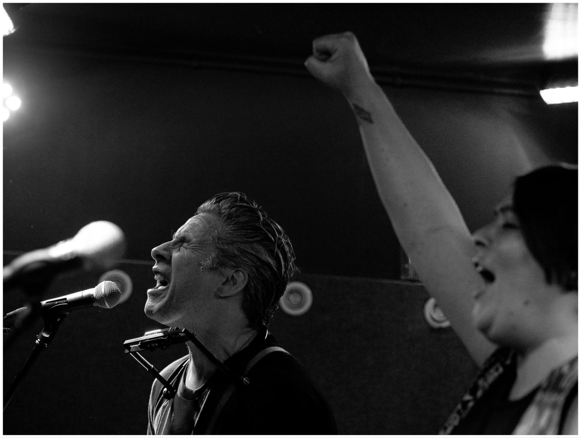 洋楽 SKANLESS JOE / Keepin Ya Subbin Rocker, Skater boy, label owner and comedian Joe Sib brings us the